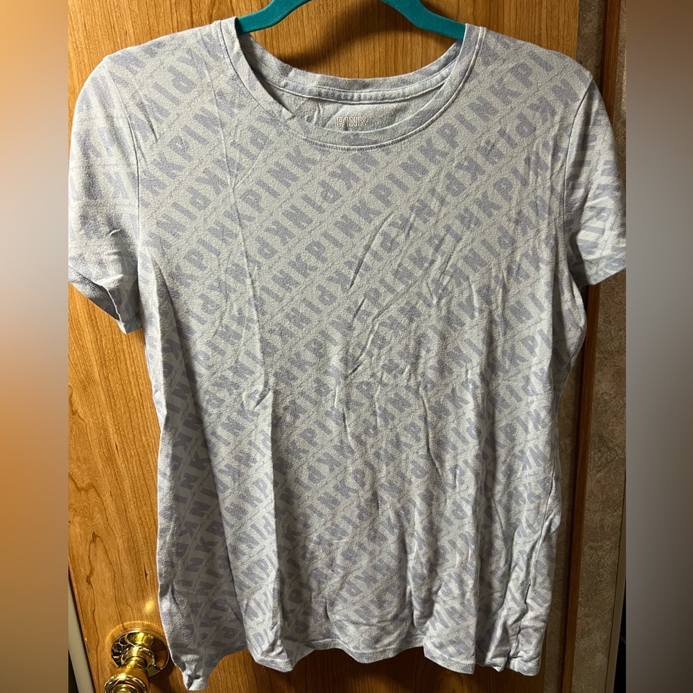 PINK Victoria's Secret Heather Gray Tee Size Medium 🩶